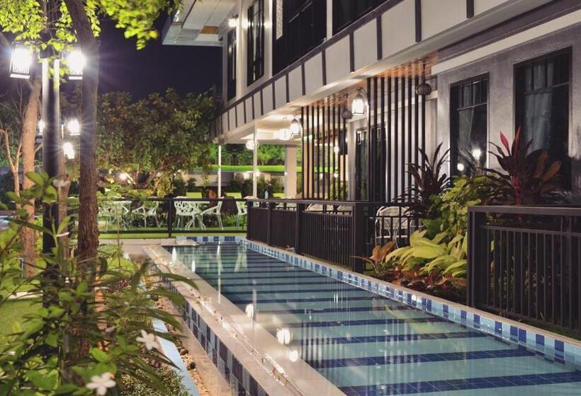 Номер Стандарт, The Tamnan Pattaya Hotel & Resort