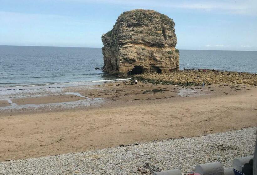 Номер Стандарт Трехместный, The Grotto