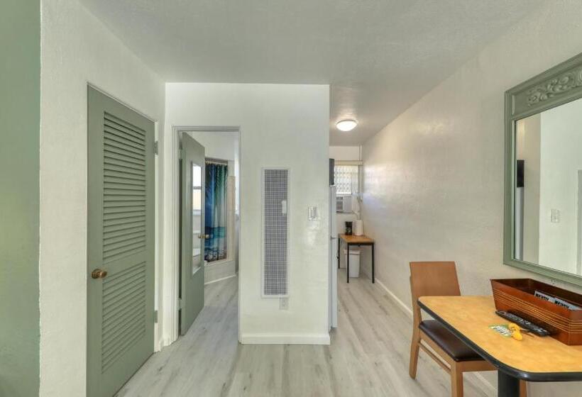 Студия Стандарт, Sand Vista Vacation Rentals