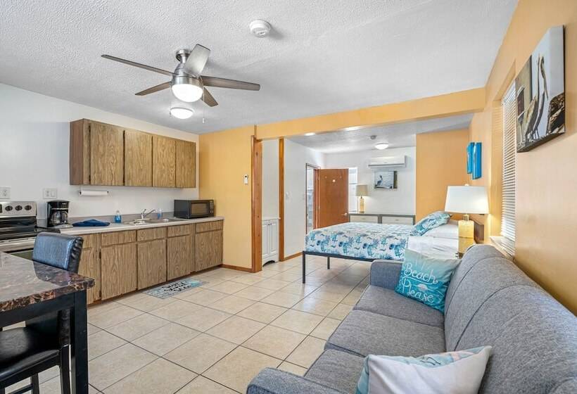Студио Стандарт Кровать Кинг, Sand Vista Vacation Rentals