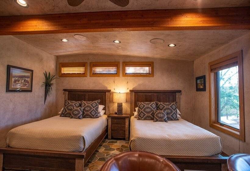 Вилла Deluxe 2 Спальни, Cougar Ridge