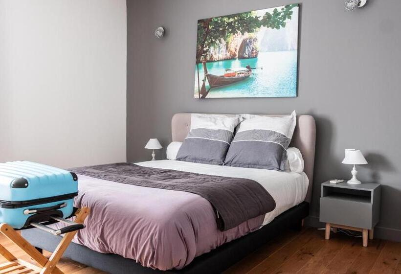 Quarto Estandar com Terraço, Escale Villa