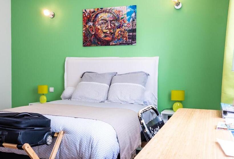Quarto Estandar, Escale Villa