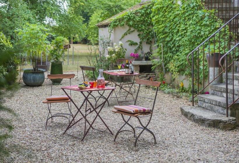 آپارتمان 1 خوابه با تراس, Maison Le Village   Maison D’hôtes