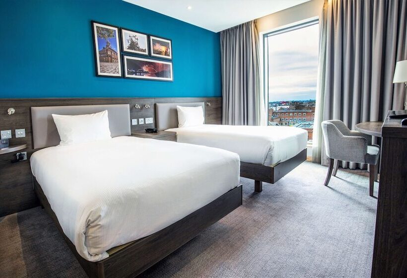Номер Стандарт, Hampton By Hilton Stockton On Tees