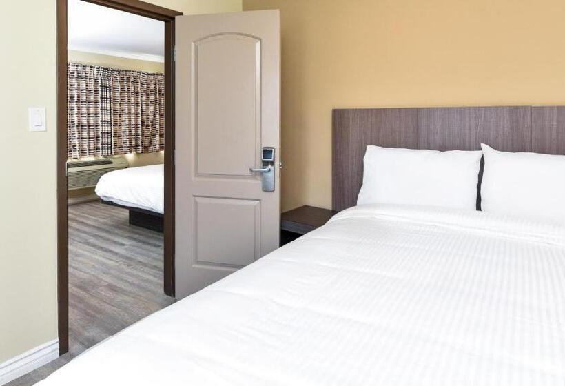 Suíte Cama King, Sea Rock Inn  Long Beach