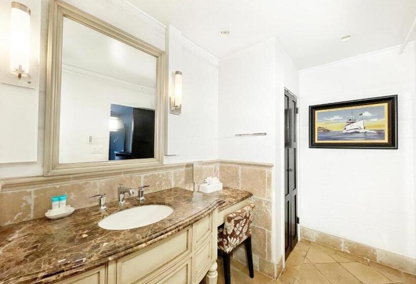 Номер Стандарт Вид на Сад, Catalina Courtyard Suites