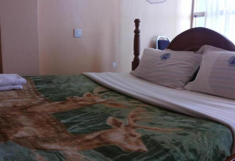 اتاق استاندارد یک نفره, Pauline Hotel Lira