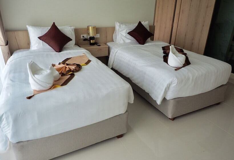 Deluxe Room Mountain View, Viva Montane Hotel Pattaya