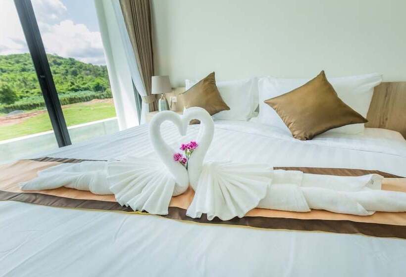 Deluxe Room Mountain View, Viva Montane Hotel Pattaya