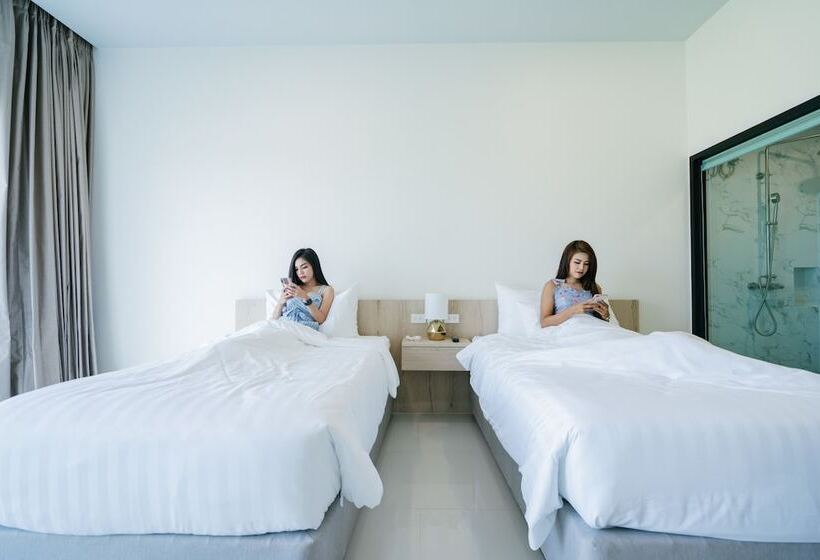 Deluxe Room Mountain View, Viva Montane Hotel Pattaya
