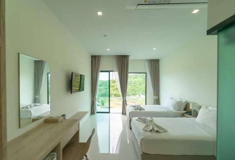Deluxe Room Mountain View, Viva Montane Hotel Pattaya