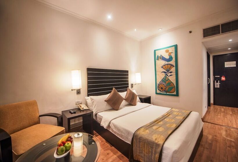 اتاق سوپریور با تخت دو نفره بزرگ, Vivanta Colombo Airport Garden