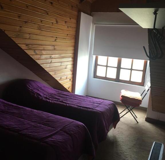 اتاق استاندارد با سرویس بهداشتی مشترک, Vuelta Al Mundo B&b