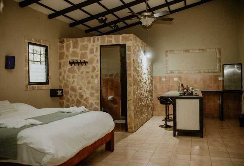 Семейное Бунгало, Castillo Tambor Resort & Restaurant