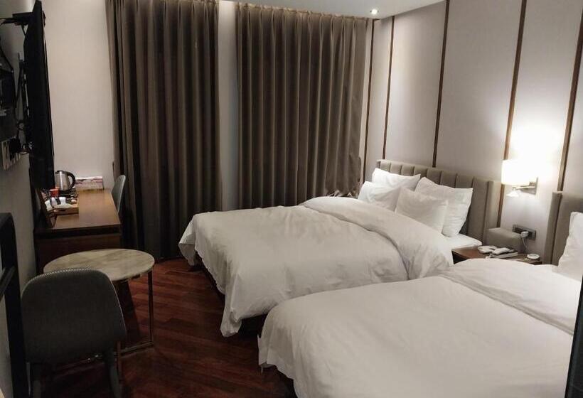 Номер Deluxe с Гидромассажем, Brown Dot Hotel Busan Station