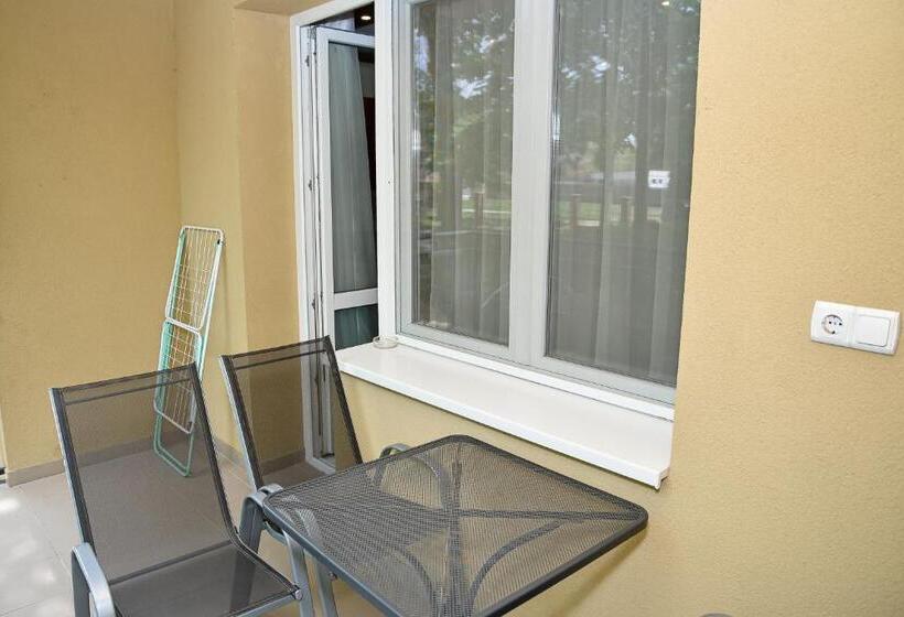 آپارتمان 2 خوابه, Média Panzió és Apartmanház
