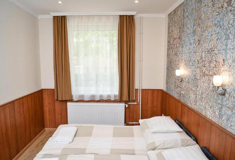 آپارتمان 2 خوابه, Média Panzió és Apartmanház