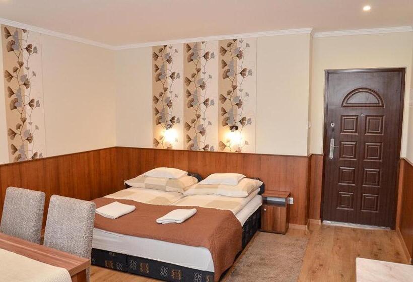 آپارتمان 2 خوابه, Média Panzió és Apartmanház