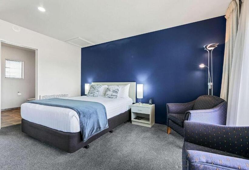 Люкс Адаптированный для Инвалидов, The Suites Ashburton