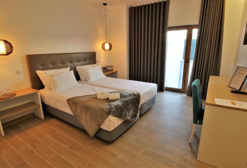 اتاق استاندارد, Authentic Tavira