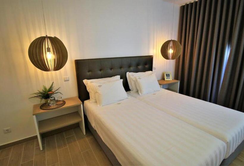 اتاق استاندارد, Authentic Tavira