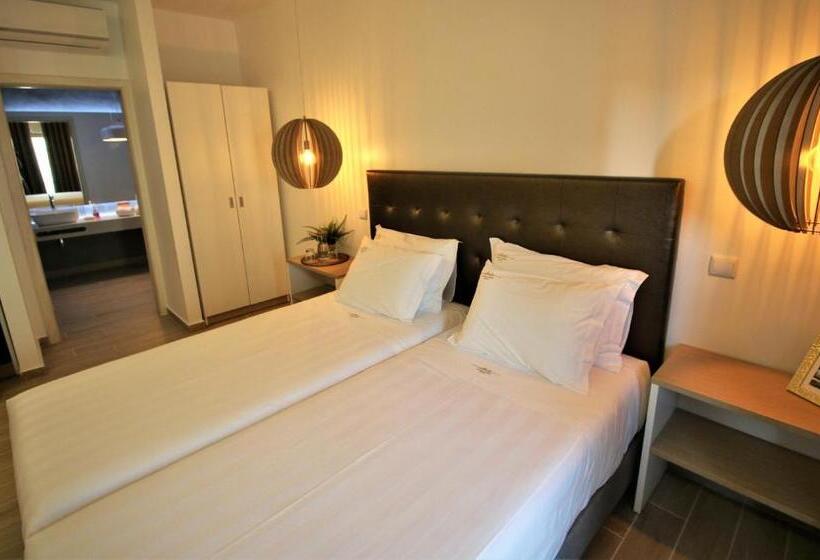 اتاق استاندارد, Authentic Tavira