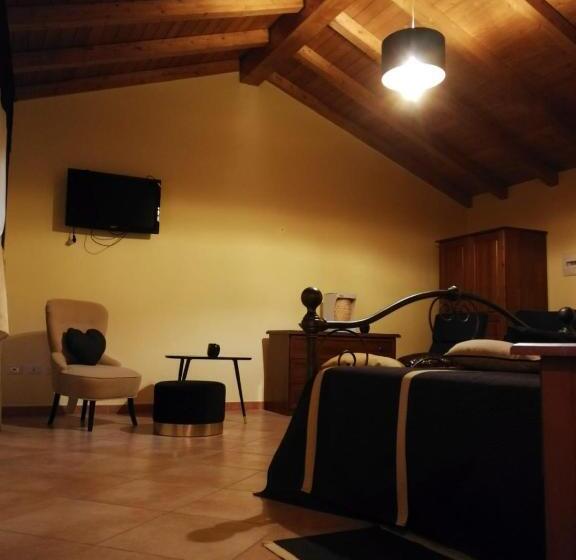 سوئیت با بالکن, B&b Anthea