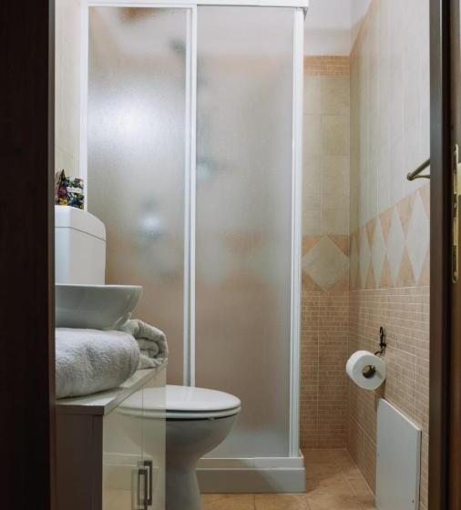 سوئیت با بالکن, B&b Anthea