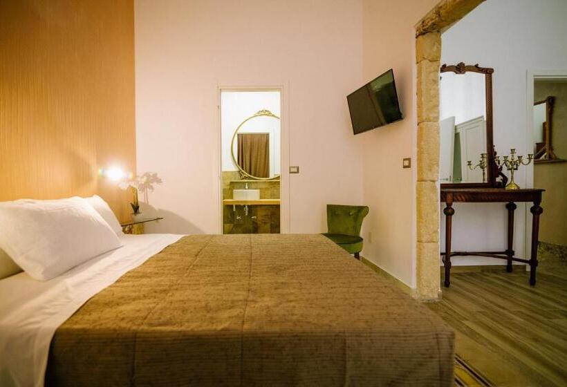 اتاق استاندارد با بالکن, Regina Elena Charme Rooms