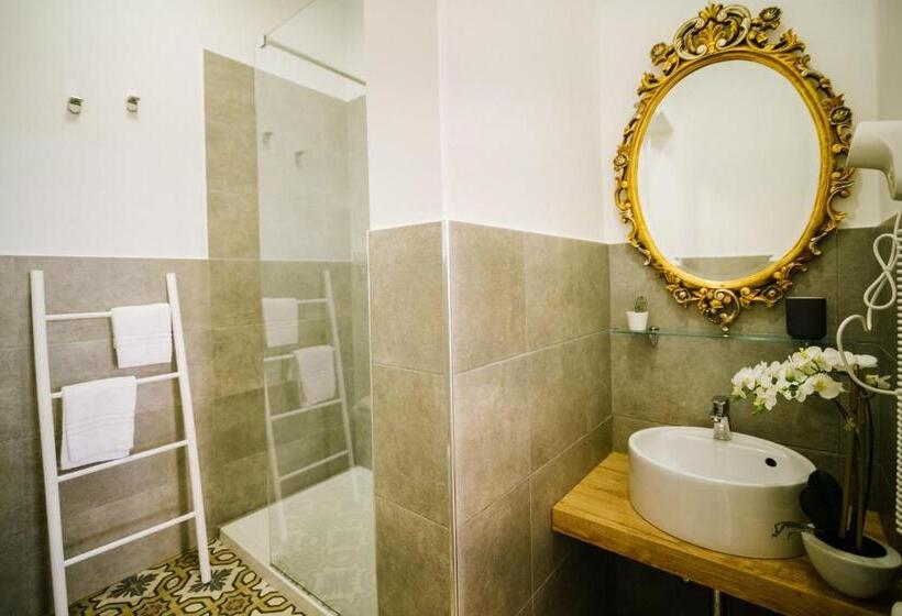 اتاق استاندارد, Regina Elena Charme Rooms