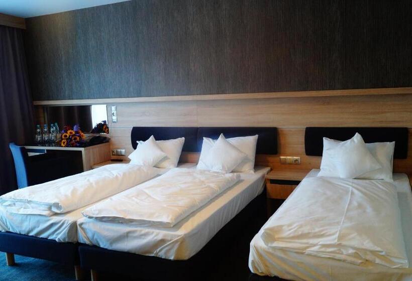 اتاق کلاسیک سه تخته, Jakuszyce Sport & Spa