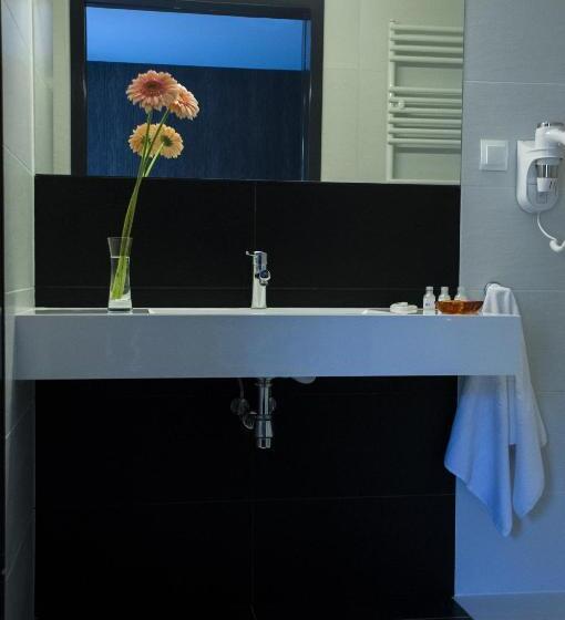 اتاق کلاسیک سه تخته, Jakuszyce Sport & Spa