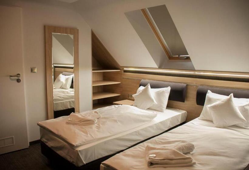 اتاق لوکس, Jakuszyce Sport & Spa