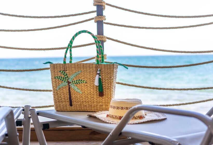 Номер Deluxe Вид на Море, Paralia Beach Boutique