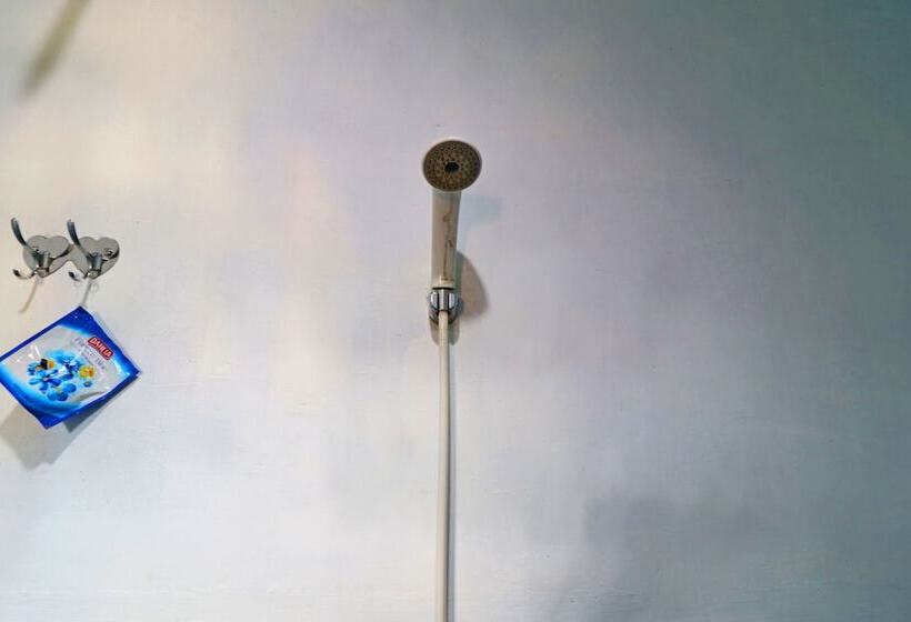 디럭스 룸, Rembulan