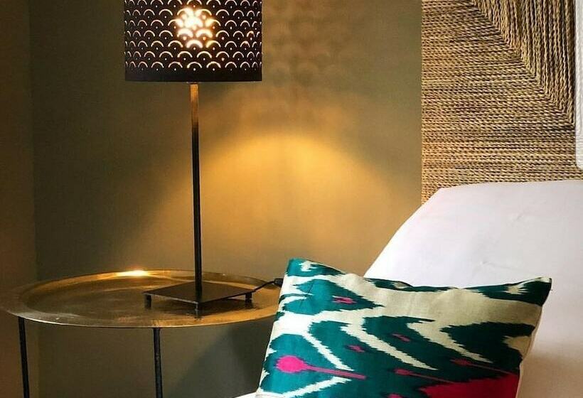 اتاق استاندارد, Art Riad Au Bord De La Mer