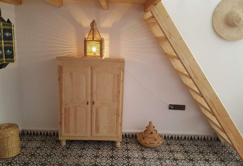 اتاق استاندارد, Art Riad Au Bord De La Mer