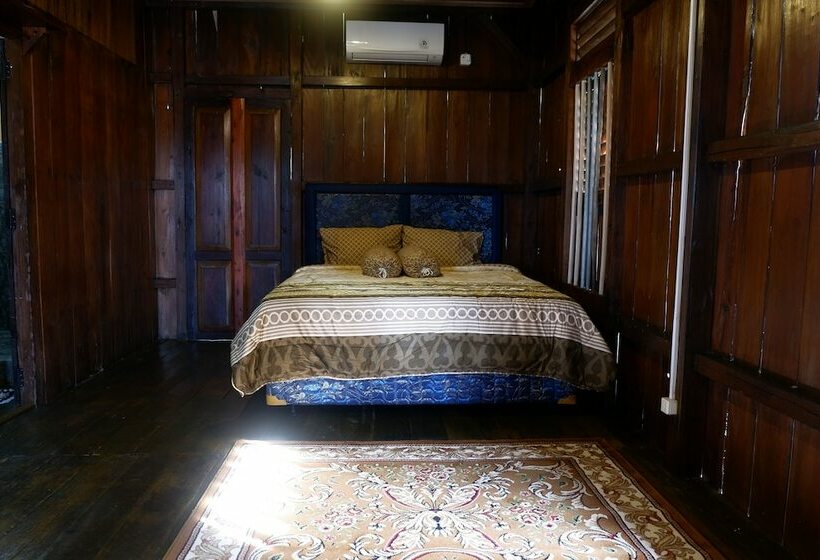 Номер Deluxe, Rock And Wreck Dive Resort