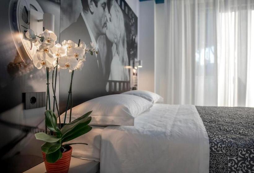 سوئیت 2 خوابه, Residence Filmare