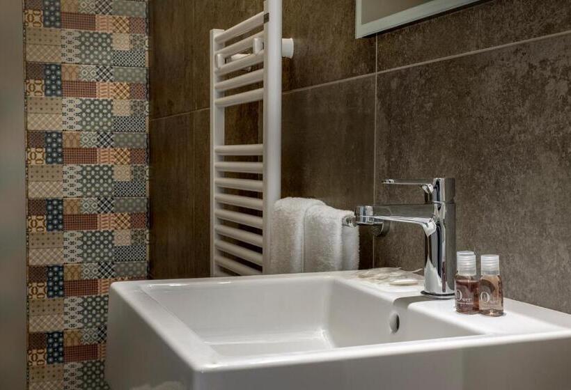 سوئیت 2 خوابه, Residence Filmare