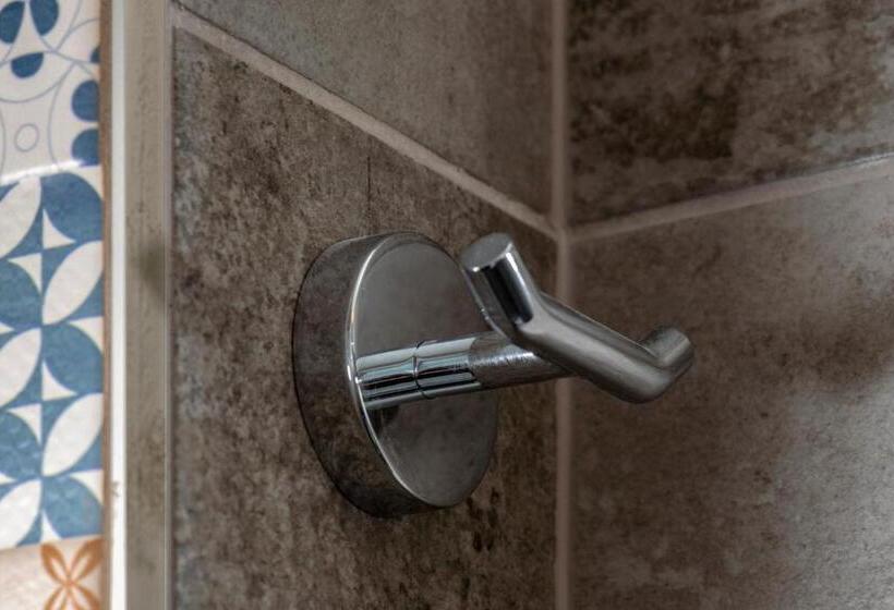 سوئیت 2 خوابه, Residence Filmare