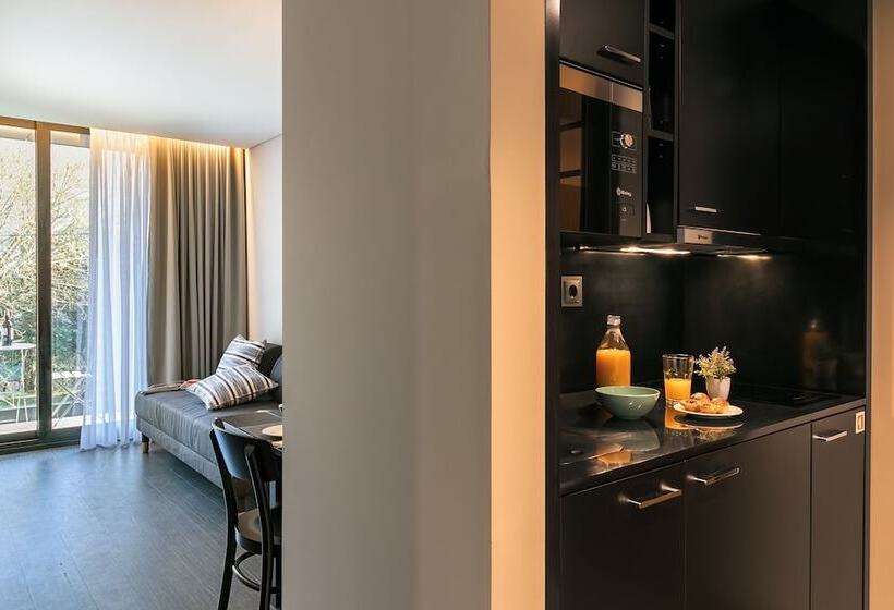 استودیو استاندارد با بالکن, Timbre Boavista