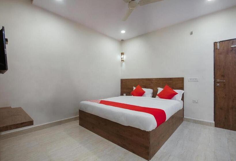 三人经典房间, Super Hotel O Holiday Rani Gunj Opp Punjab National Bank