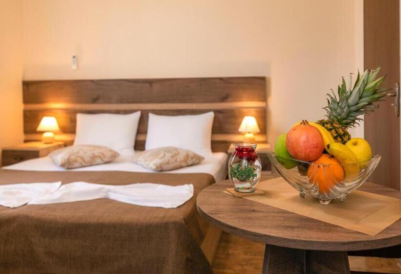 اتاق استاندارد, Guest House   Mk