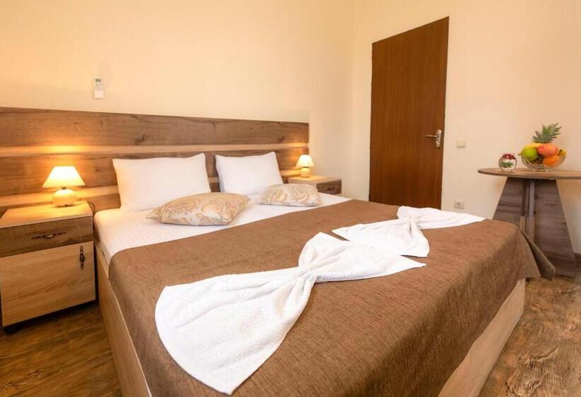 اتاق استاندارد, Guest House   Mk