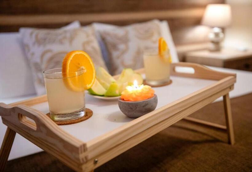 اتاق استاندارد سه نفره, Guest House   Mk