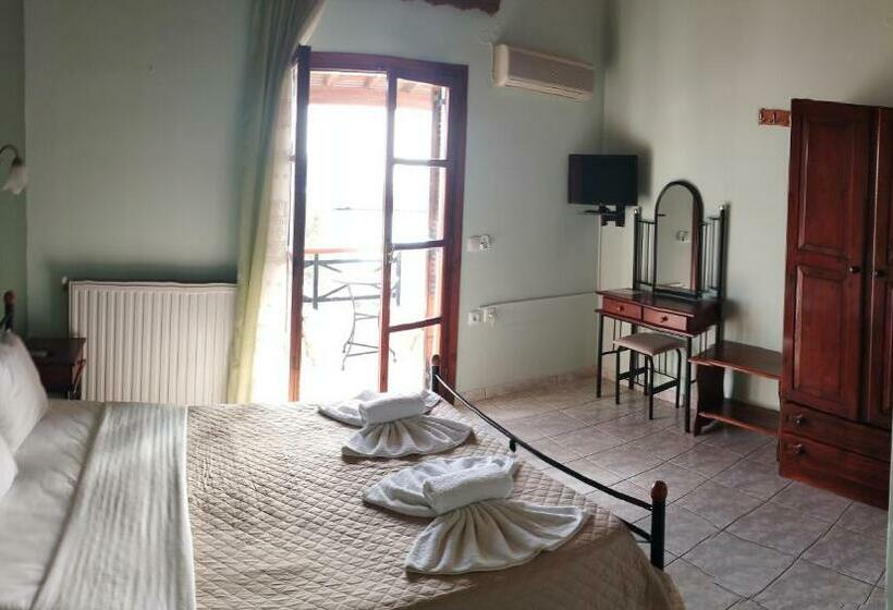 Quarto Estandar Vista Mar, Agnantio