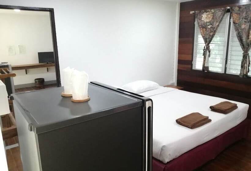 اتاق استاندارد, Jansom Beach Resort