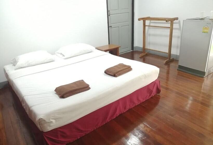اتاق استاندارد, Jansom Beach Resort